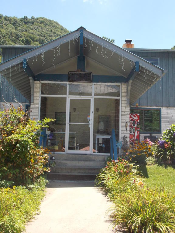 Clarketon Motel - แมกกีวาเลย์ ภายนอก รูปภาพ