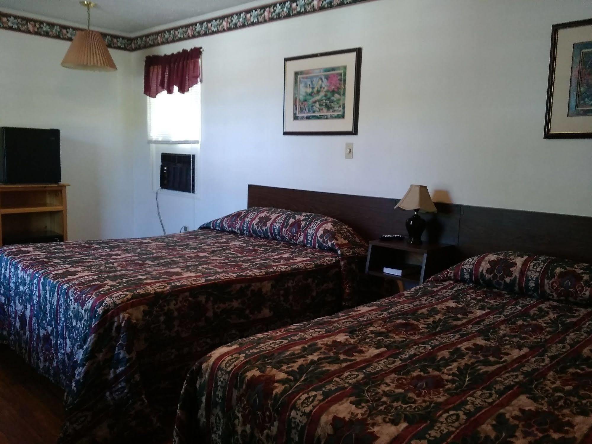 Clarketon Motel - แมกกีวาเลย์ ภายนอก รูปภาพ
